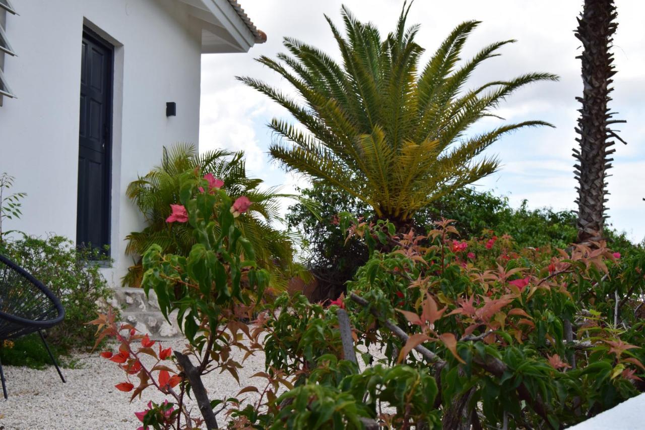 Saint Joris A Tiny Boutique Resort Willemstad Bagian luar foto
